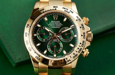 rolex daytona green dial prezzo|rolex daytona with green face.